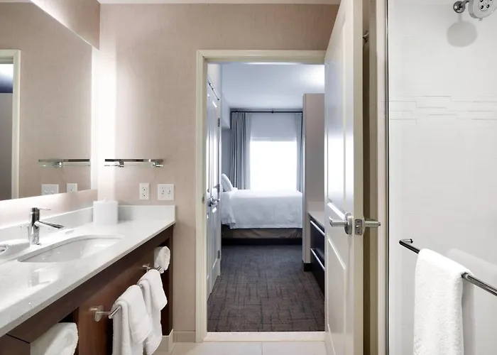 By Marriott 3*