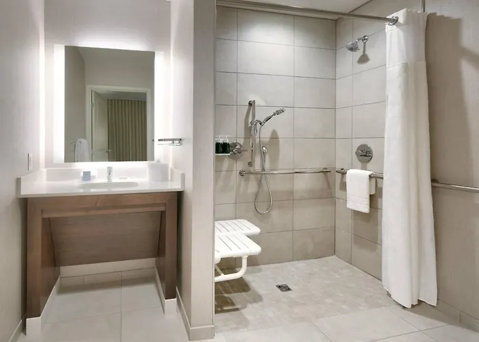 Hotel By Marriott